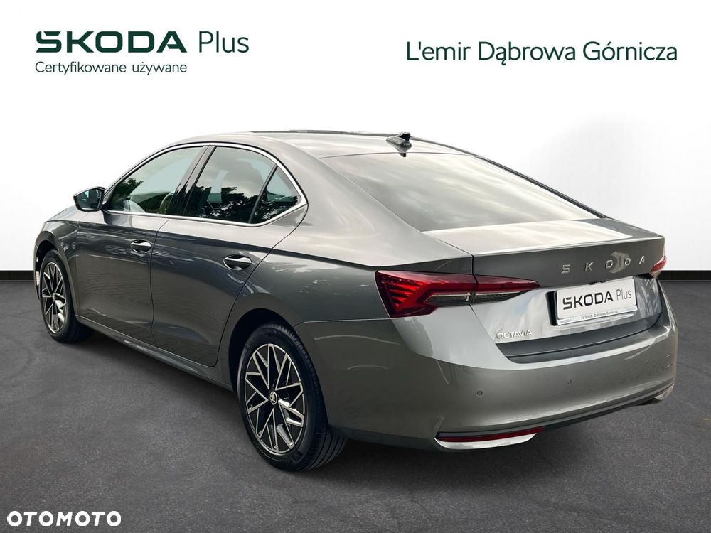 Skoda Octavia 2.0 TDI Selection DSG - 30