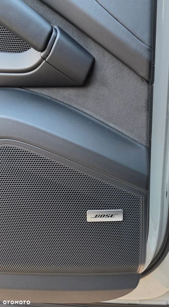 Porsche Cayenne - 20