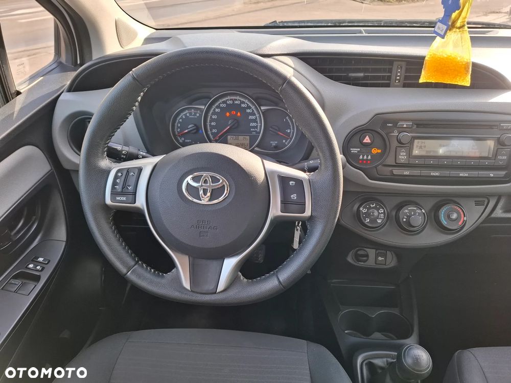 Toyota Yaris - 21