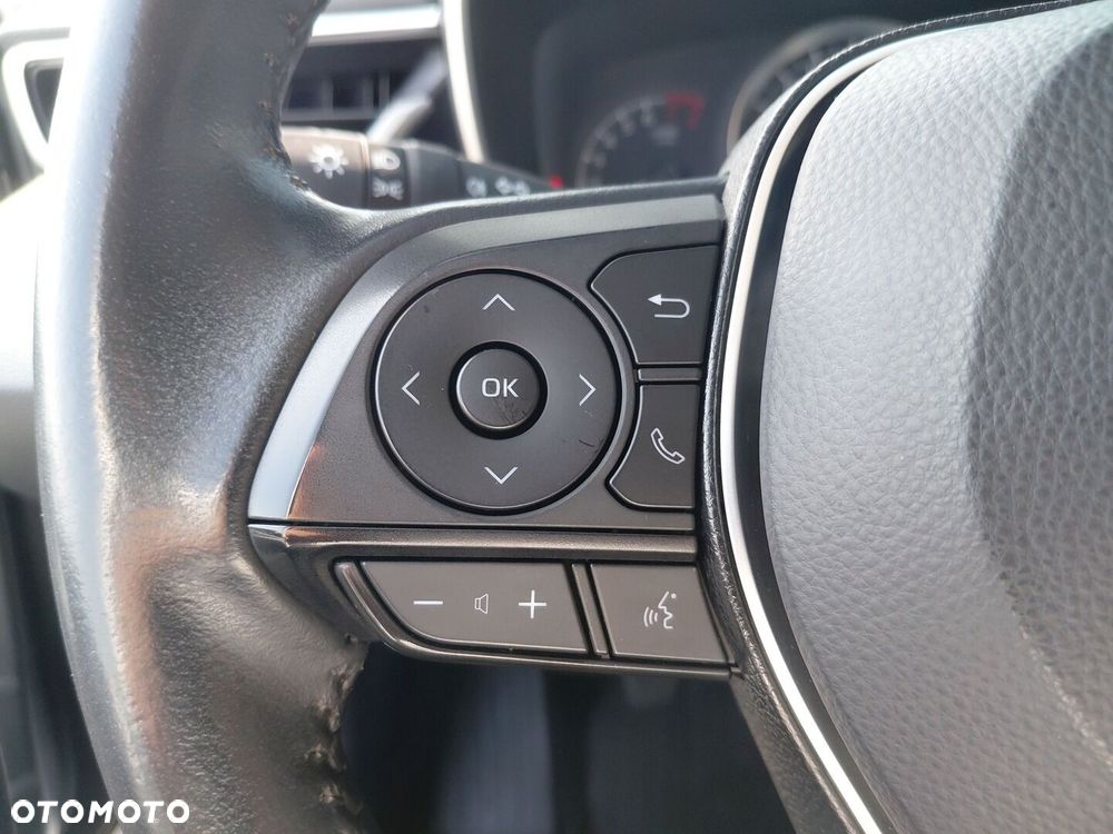Toyota Corolla - 23