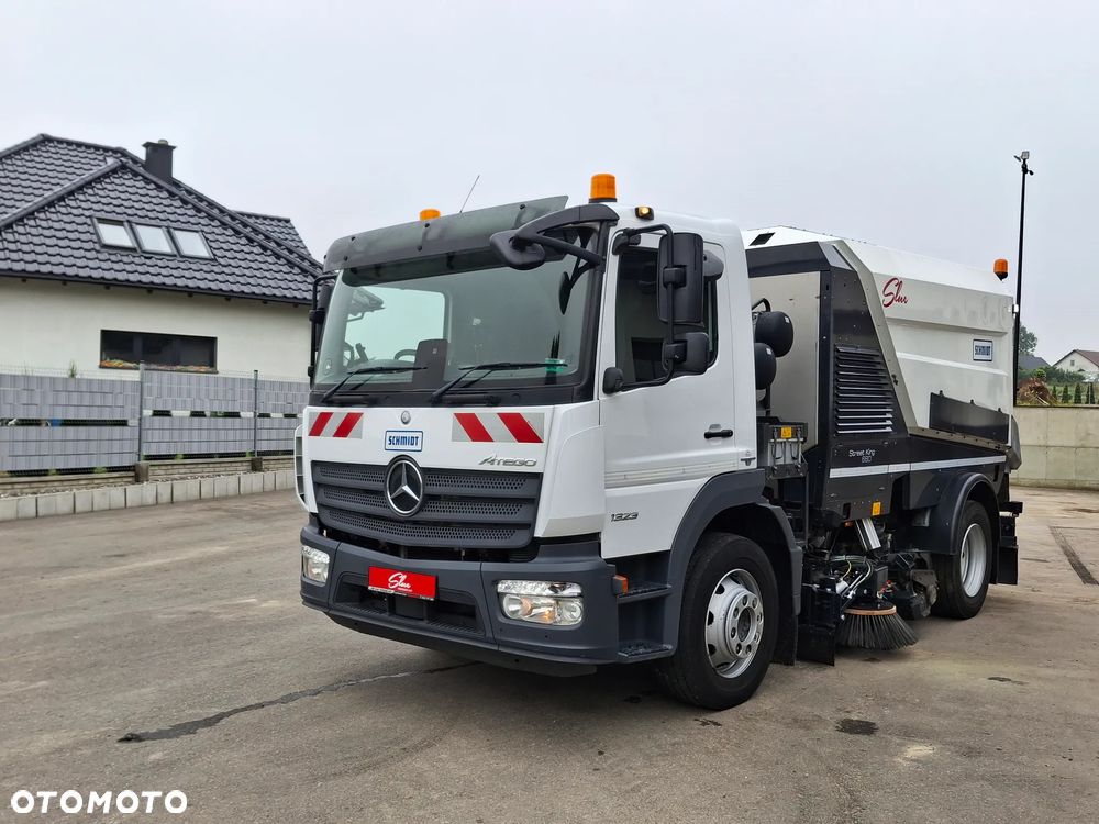 Mercedes-Benz Atego 1523 Zamiatarka EURO 6 PM10 Schmidt Street King 660 2 Silniki Szczotki L/R Na Poduszkach Kamery Automatyczna Skrzynia Pojazd Specjalny - 2