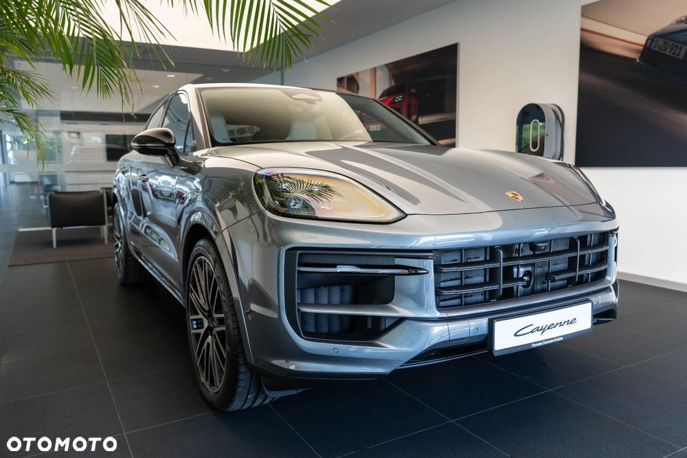 Porsche Cayenne E-Hybrid PHEV Black Edition - 8