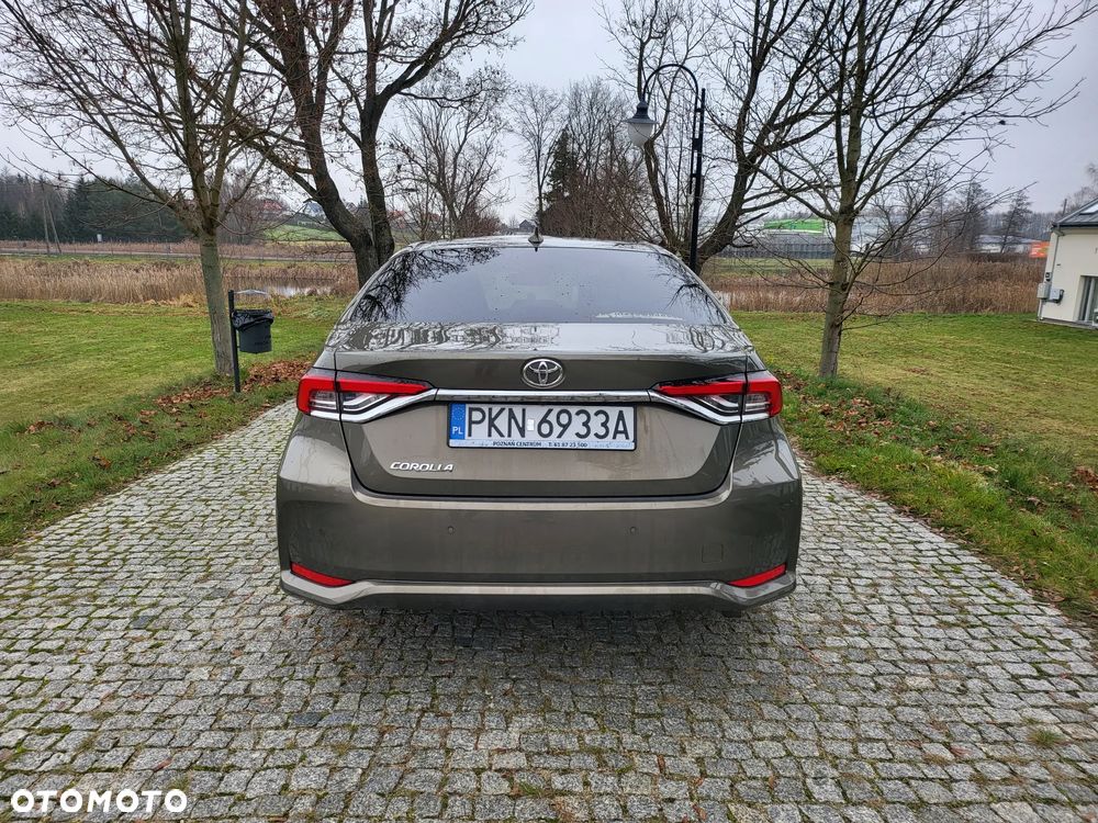 Toyota Corolla 1.6 Prestige - 5