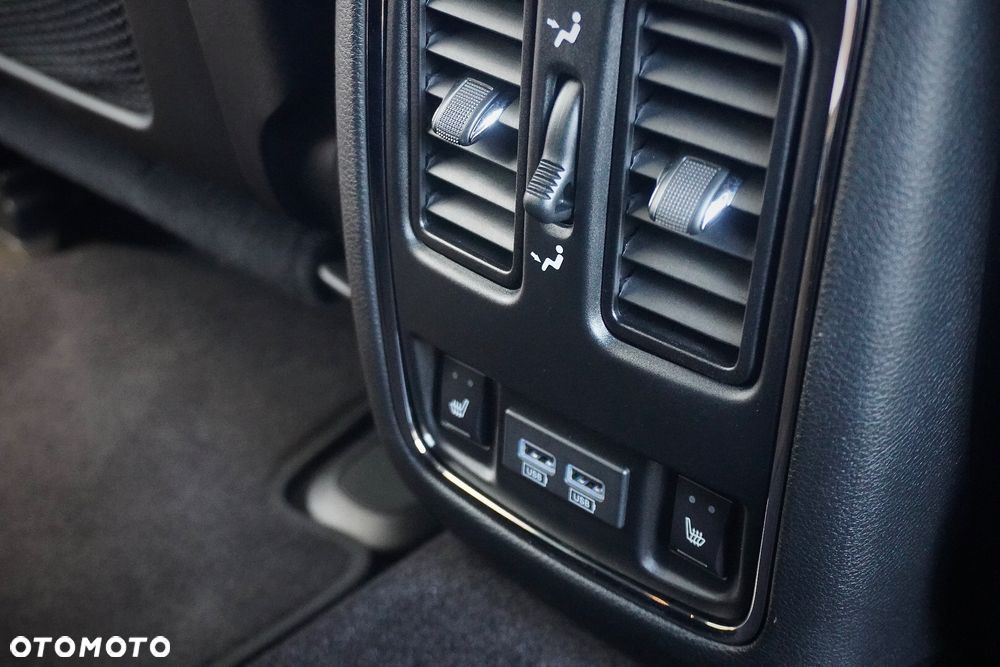 Jeep Grand Cherokee SRT Night - 9