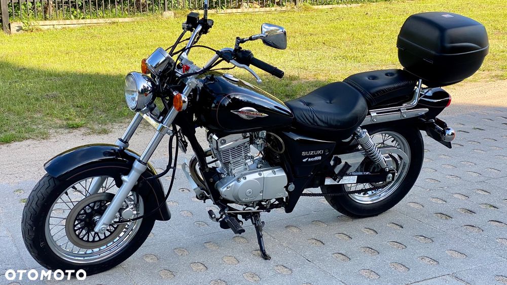 Suzuki Marauder - 4