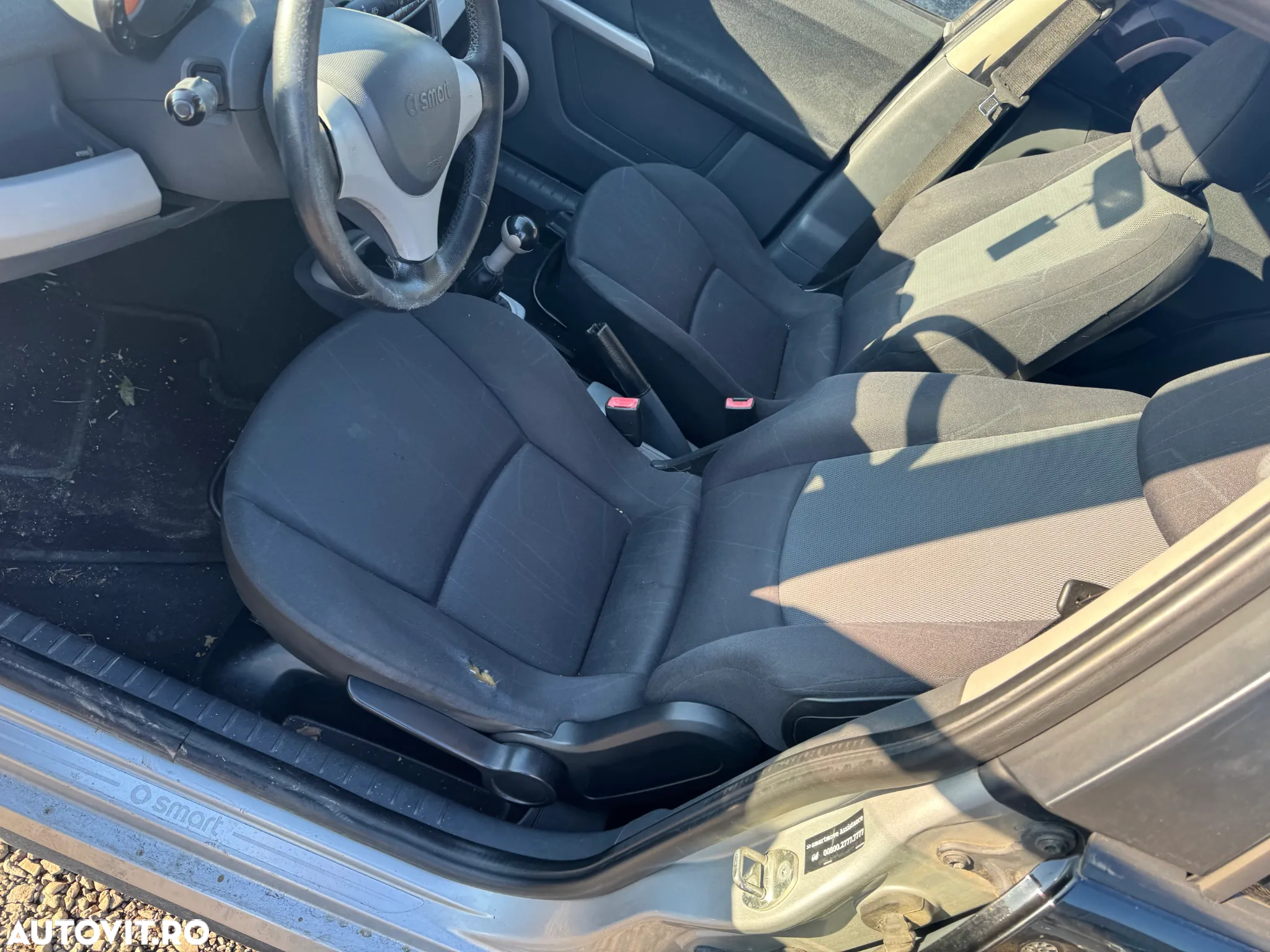 Dezmembram Smar Forfour an fabr 2005 motor 1.1b - 9