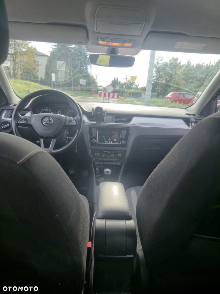 Skoda RAPID 1.0 TSI Ambition - 9