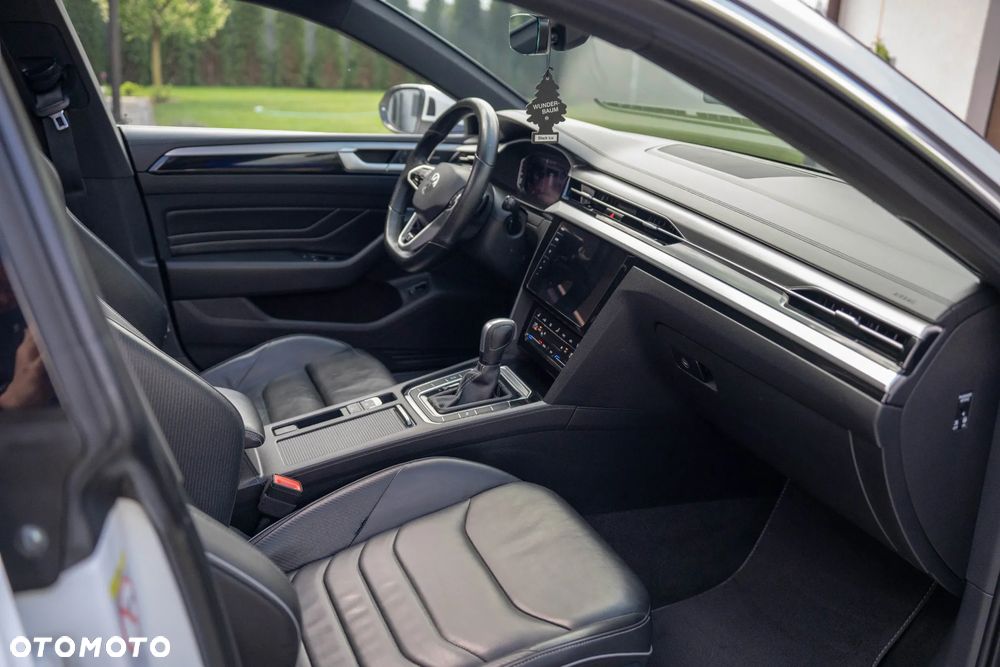 Volkswagen Arteon 2.0 TSI DSG R-Line Edition - 28