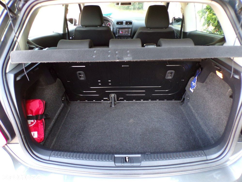 Volkswagen Polo - 28