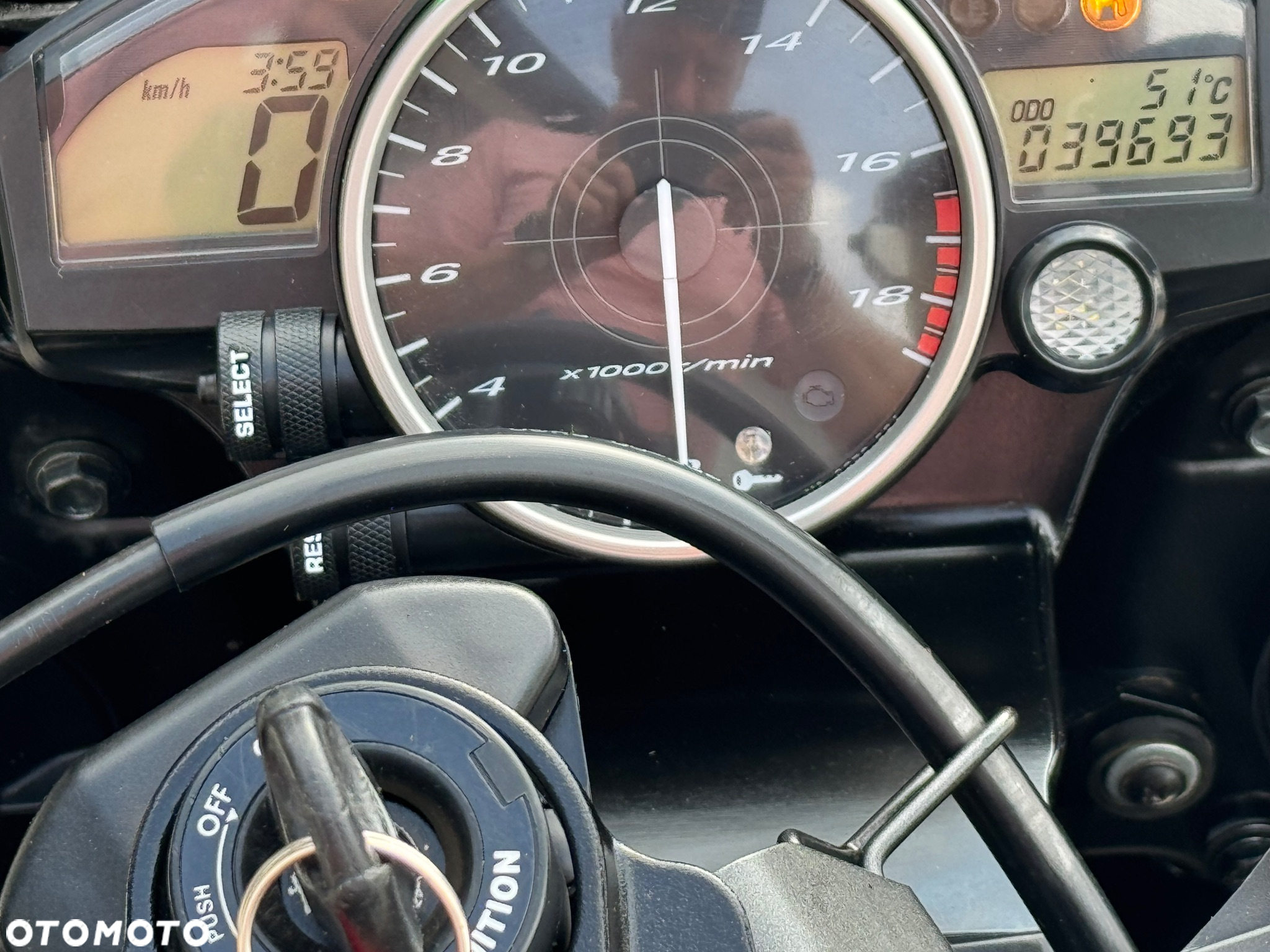 Yamaha YZF - 18