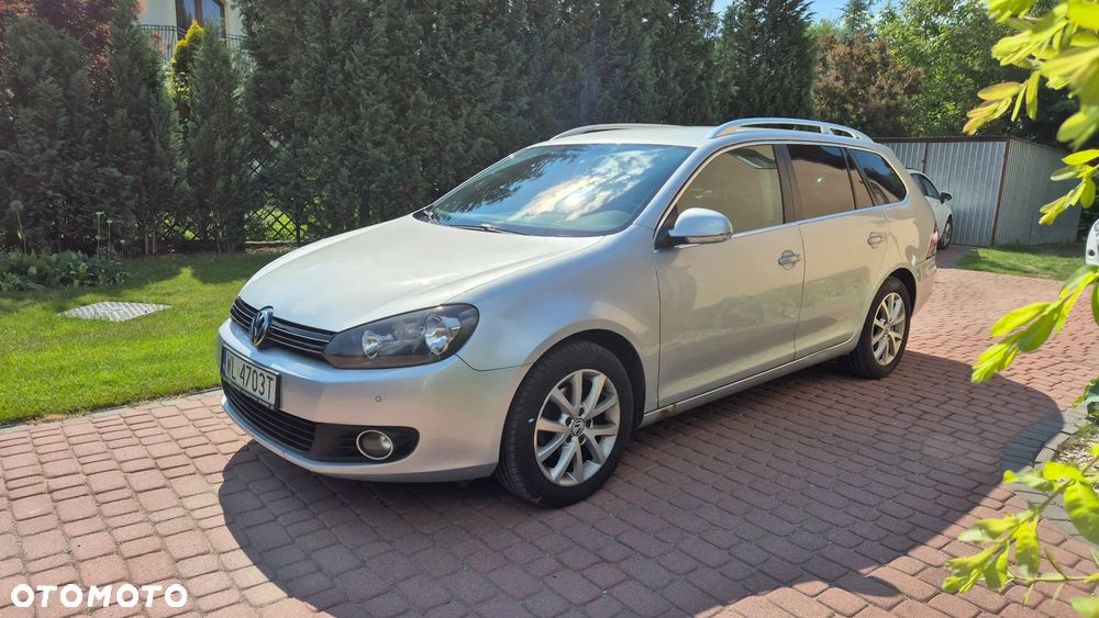 Volkswagen Golf 1.6 TDI DPF BlueMotion - 4