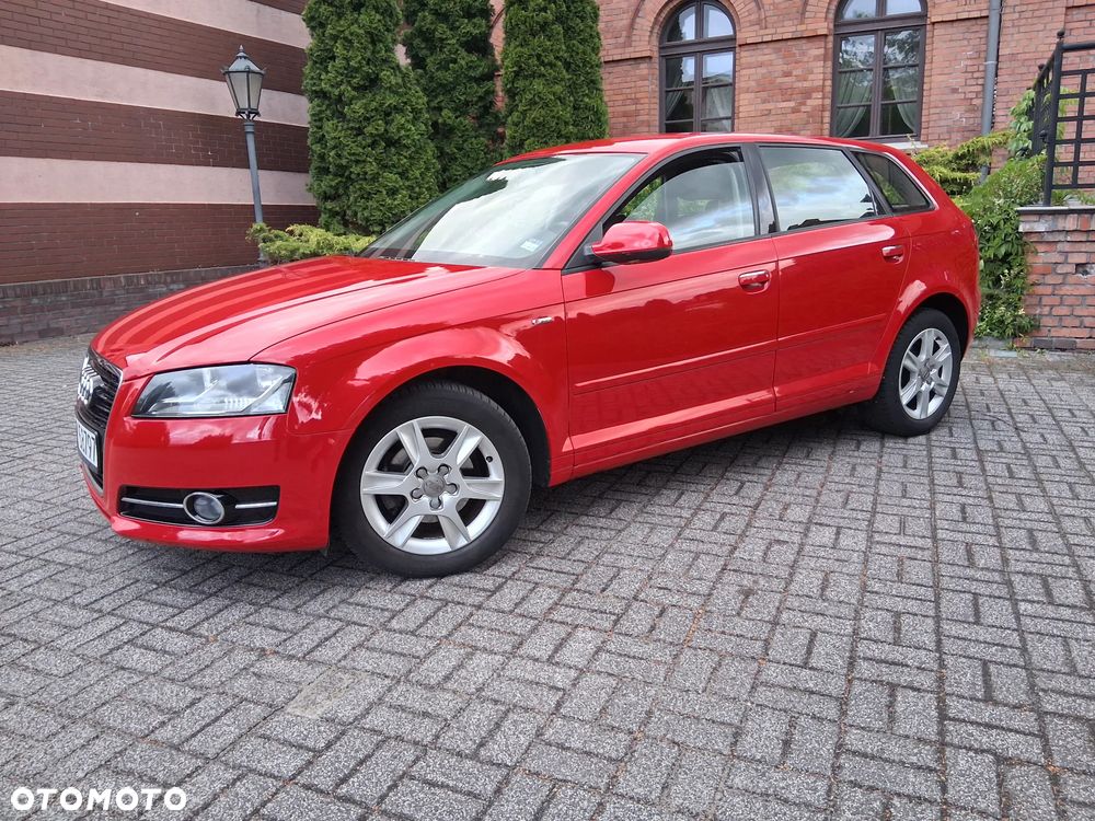 Audi A3 Sportback 1.6 Attraction - 4