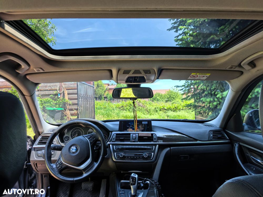 BMW Seria 3 320d xDrive Aut. Luxury Line - 7