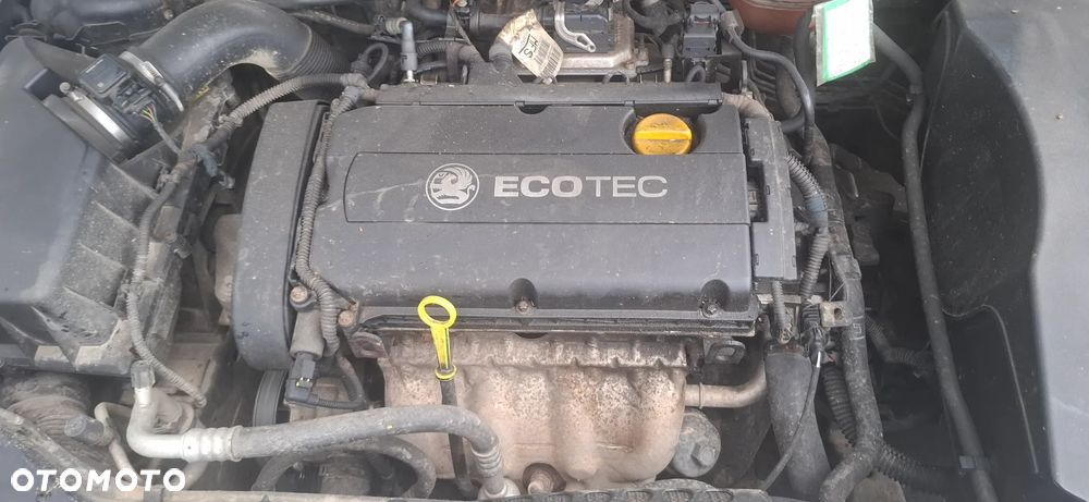 Opel Vectra C 1,8 B na części - 15