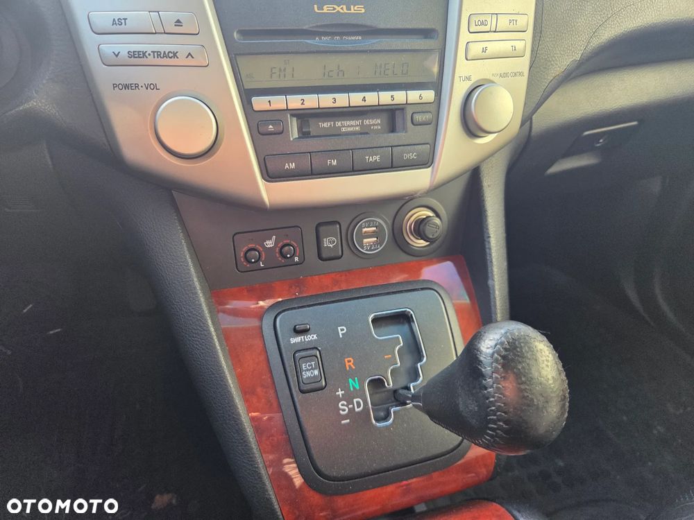 Lexus RX - 18