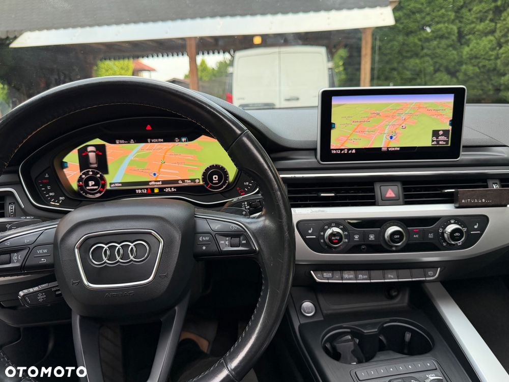 Audi A4 Avant 2.0 TDI Quattro S tronic - 32