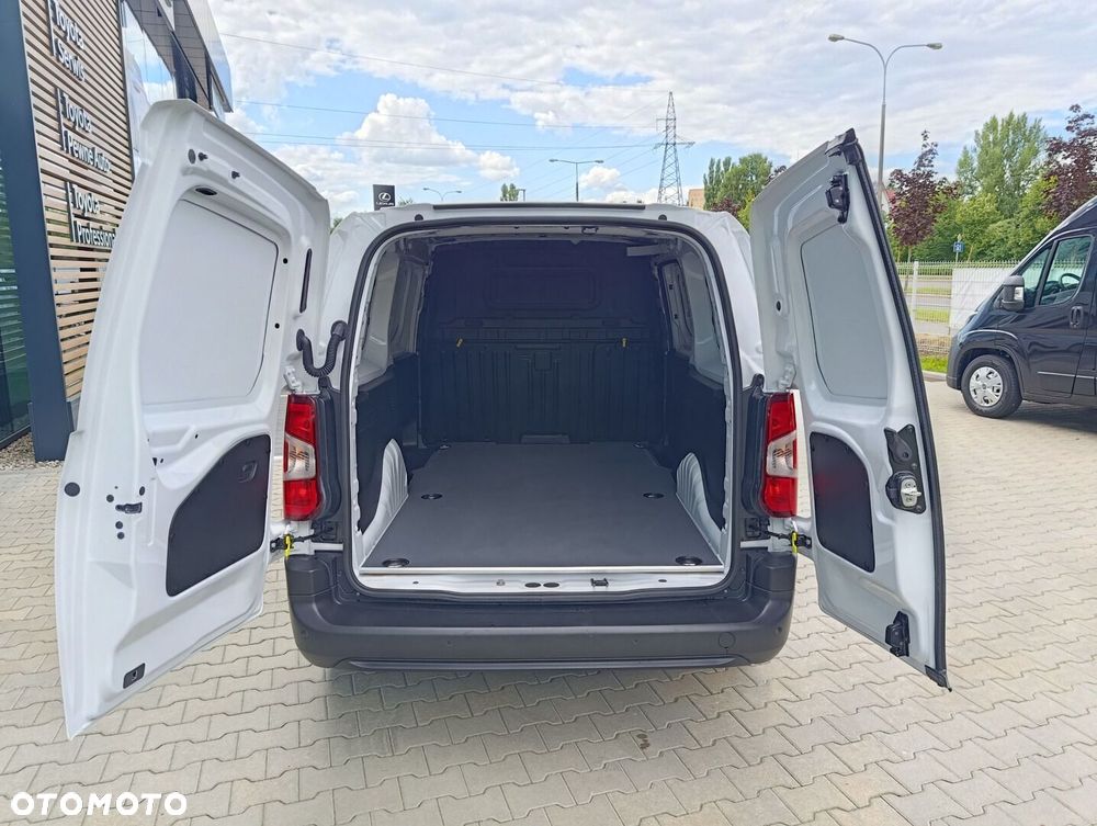 Toyota PROACE CITY - 29