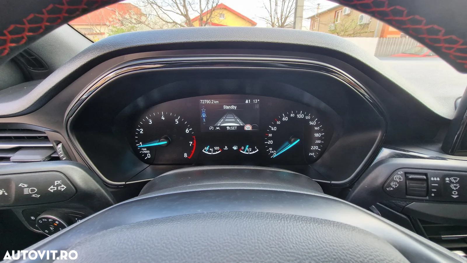 Ford Focus 1.0 EcoBoost Start-Stopp-System ST-LINE - 6