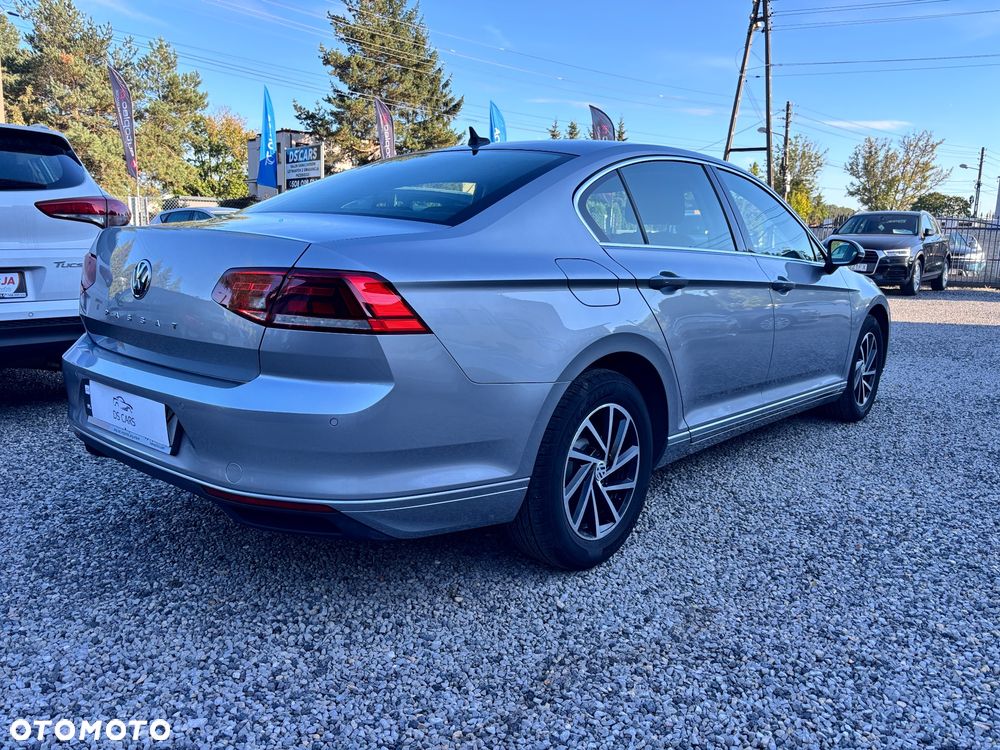 Volkswagen Passat 2.0 TDI BMT Trendline - 5