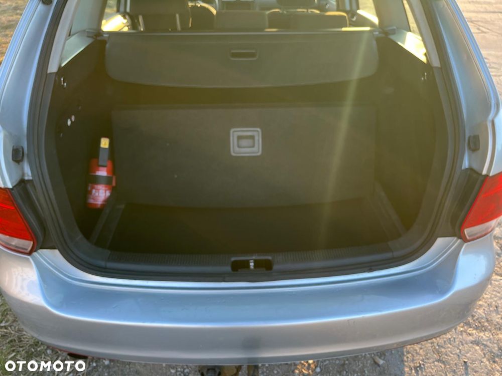 Volkswagen Golf - 13