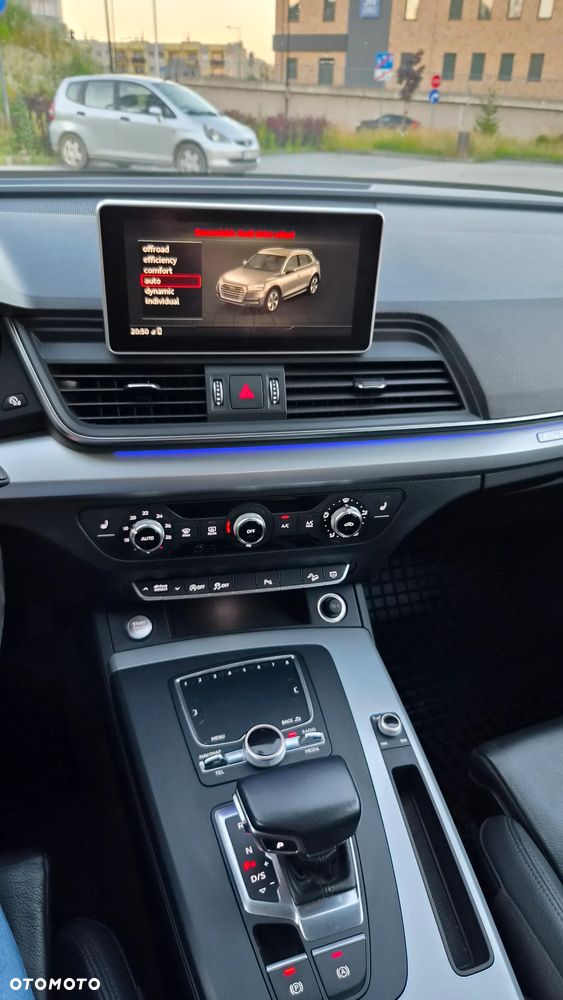 Audi Q5 35 TDI Quattro S tronic - 22