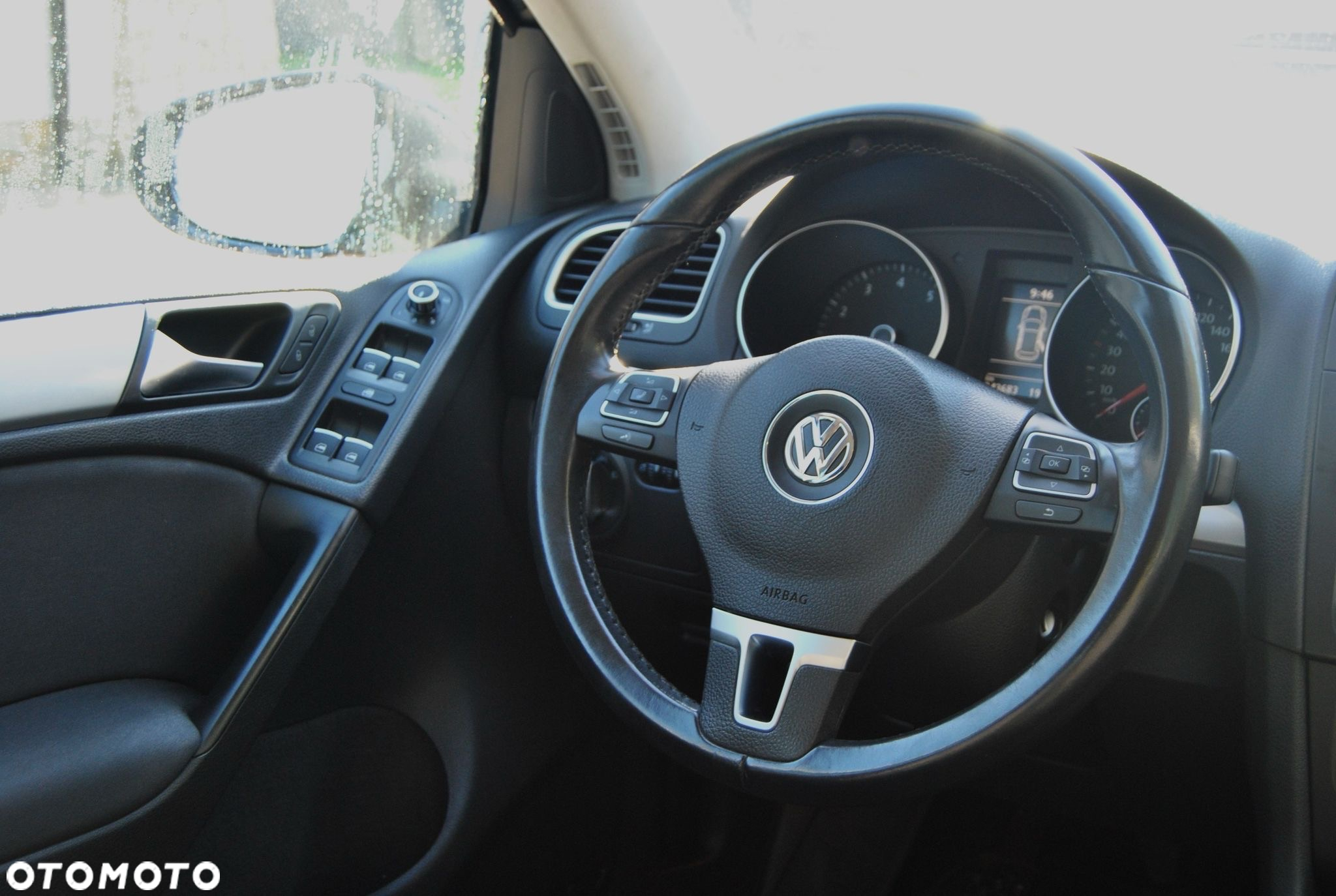 Volkswagen Golf 1.4 TSI Highline - 12
