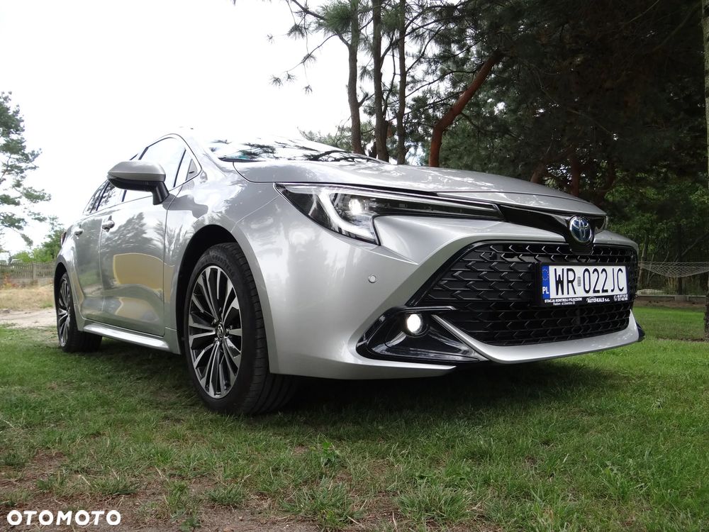 Toyota Corolla 2.0 Hybrid Executive - 8