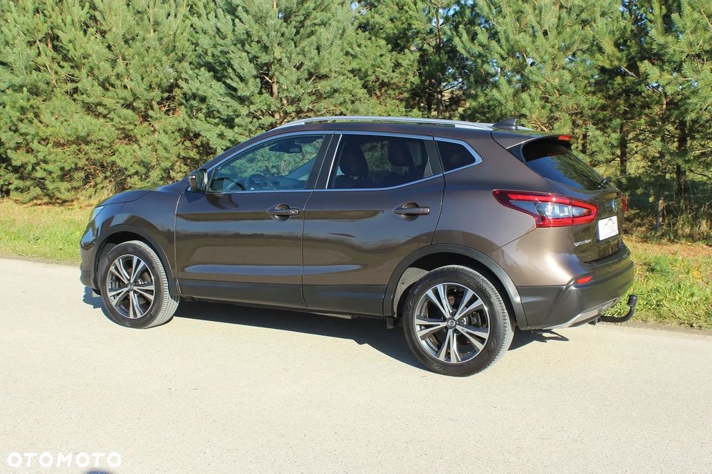Nissan Qashqai 1.6 DIG-T TEKNA+ - 10