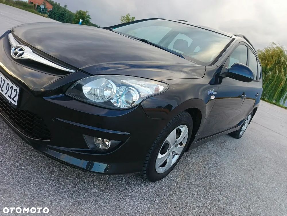 Hyundai i30 i30cw 1.4 blue Comfort - 12