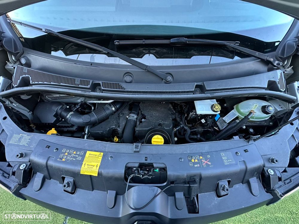 Renault Master Outro - 22