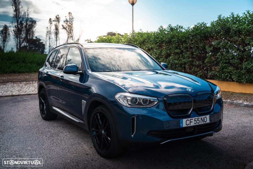 BMW iX3 Inspiring - 1