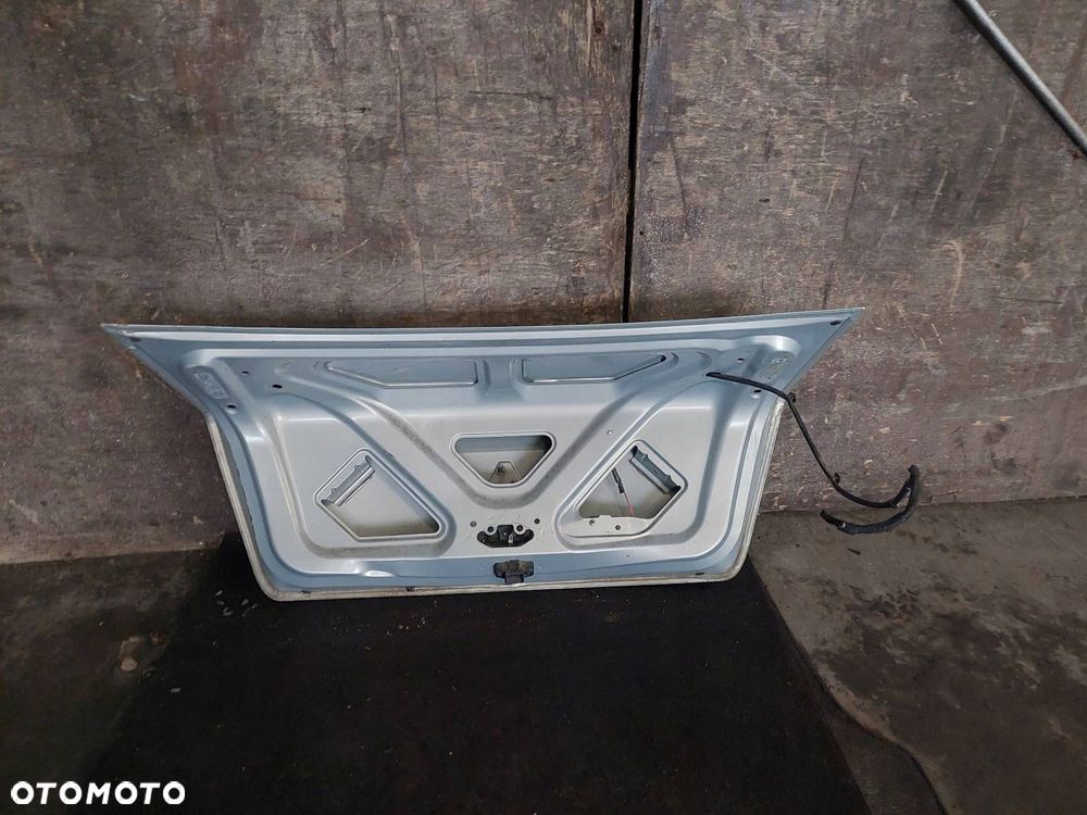 KOMPLETNY TYŁ KLAPA BAGAŻNIKA ZDERZAK TYŁ LAMPY THALIA I LIFT MV632 - 9