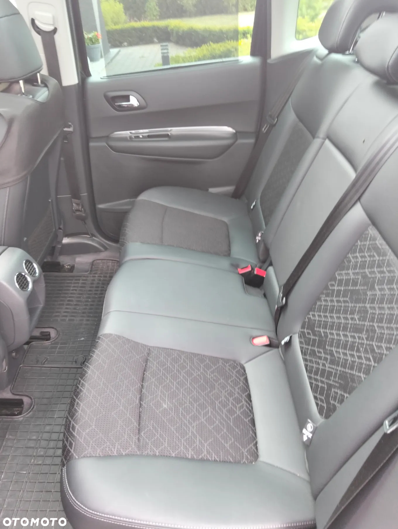 Peugeot 3008 1.6 HDi Access - 9
