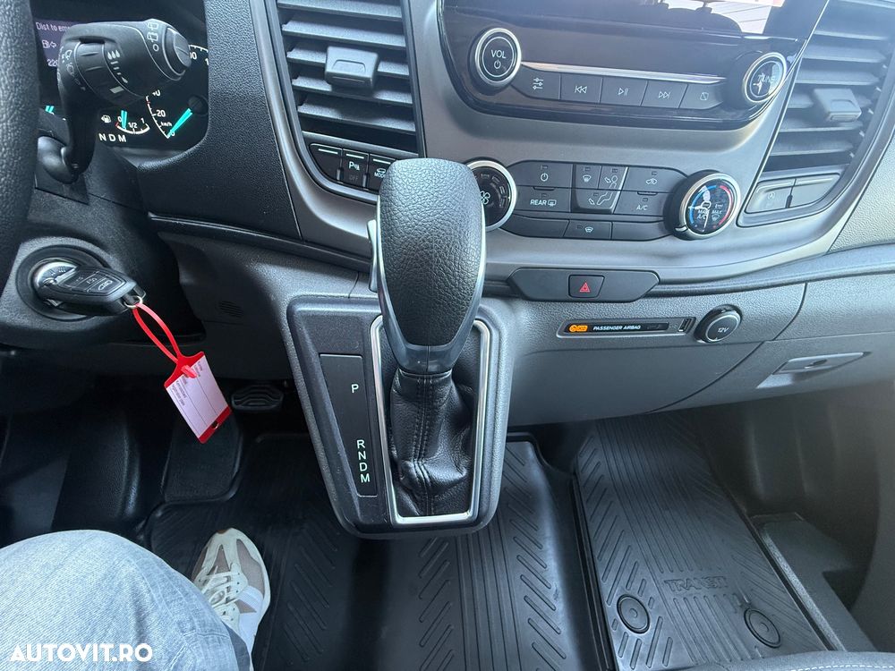 Ford Transit Custom - 28