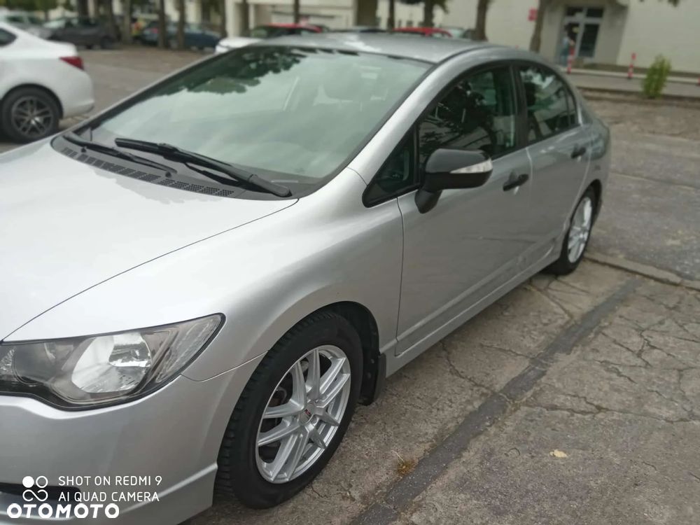 Honda Civic 1.8 Comfort - 6
