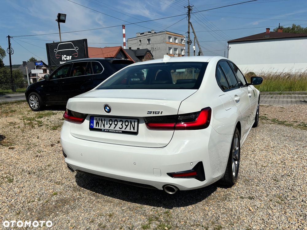 BMW Seria 3 318i Sport Line - 10