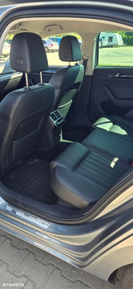 Skoda Superb 2.0 TDI L&K DSG - 6