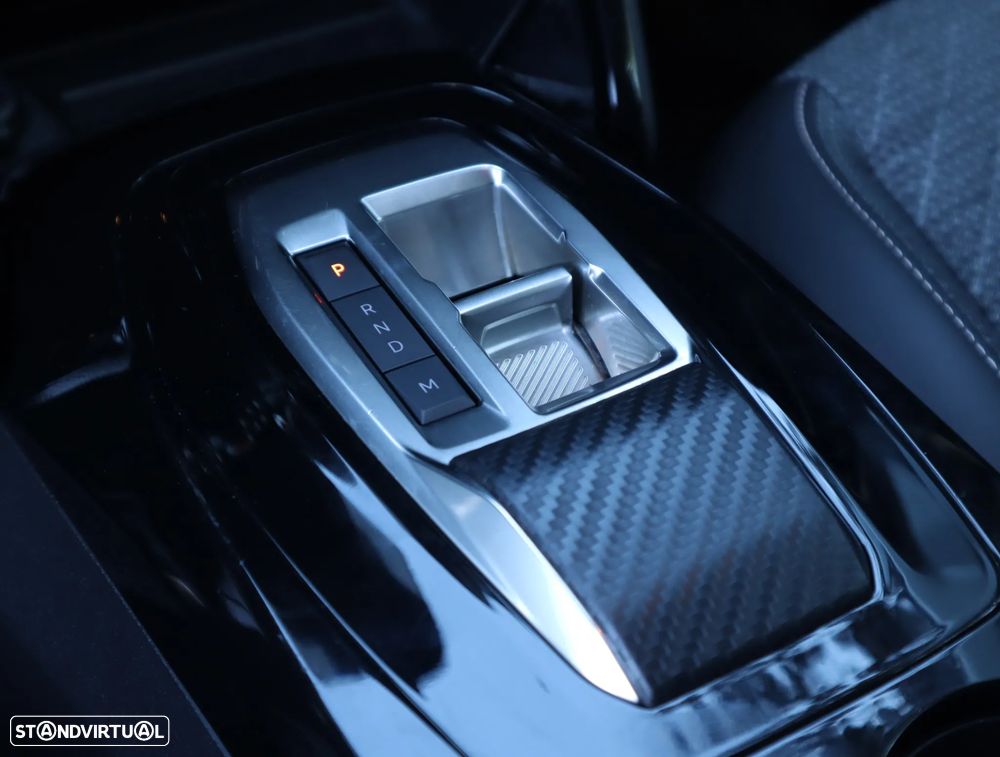 Peugeot 208 1.2 Hybrid Allure e-DCS6 - 35