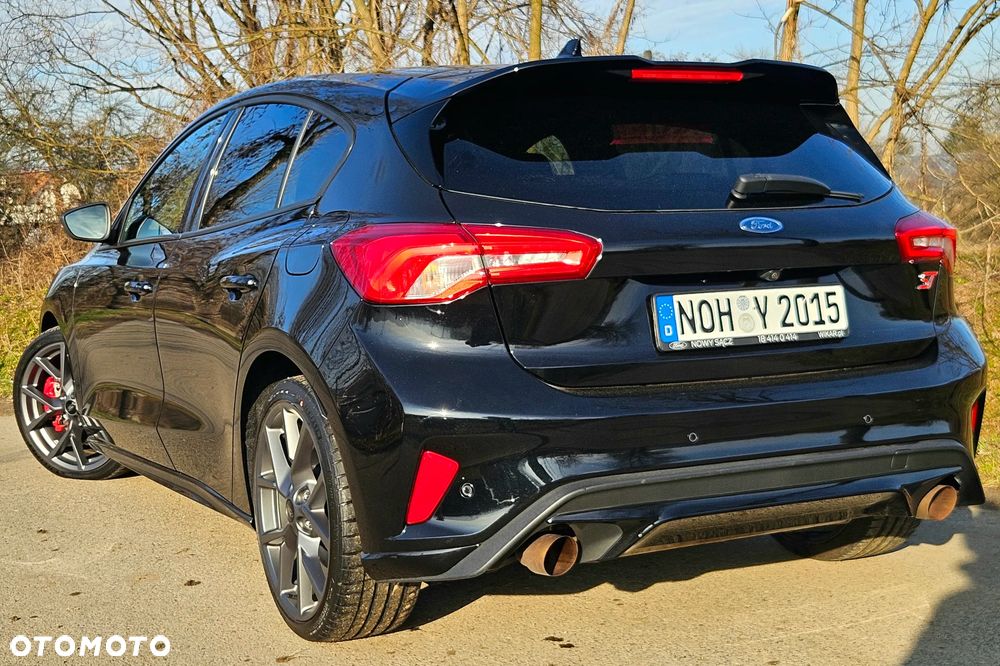 Ford Focus 2.3 EcoBoost S&S ST Edition - 3