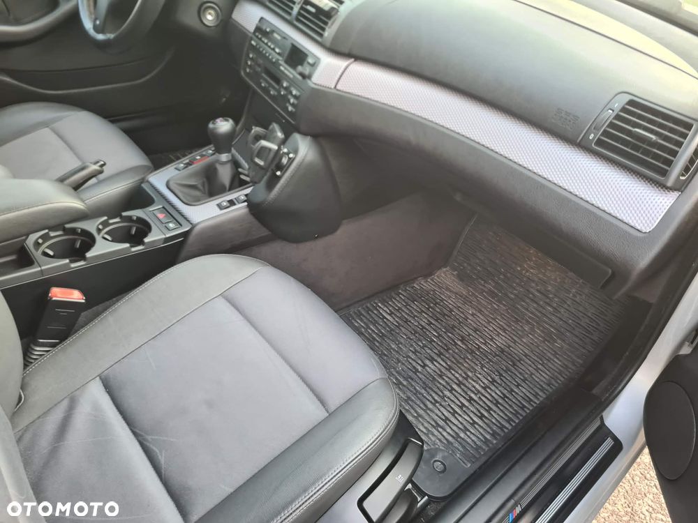 BMW Seria 3 318i - 21