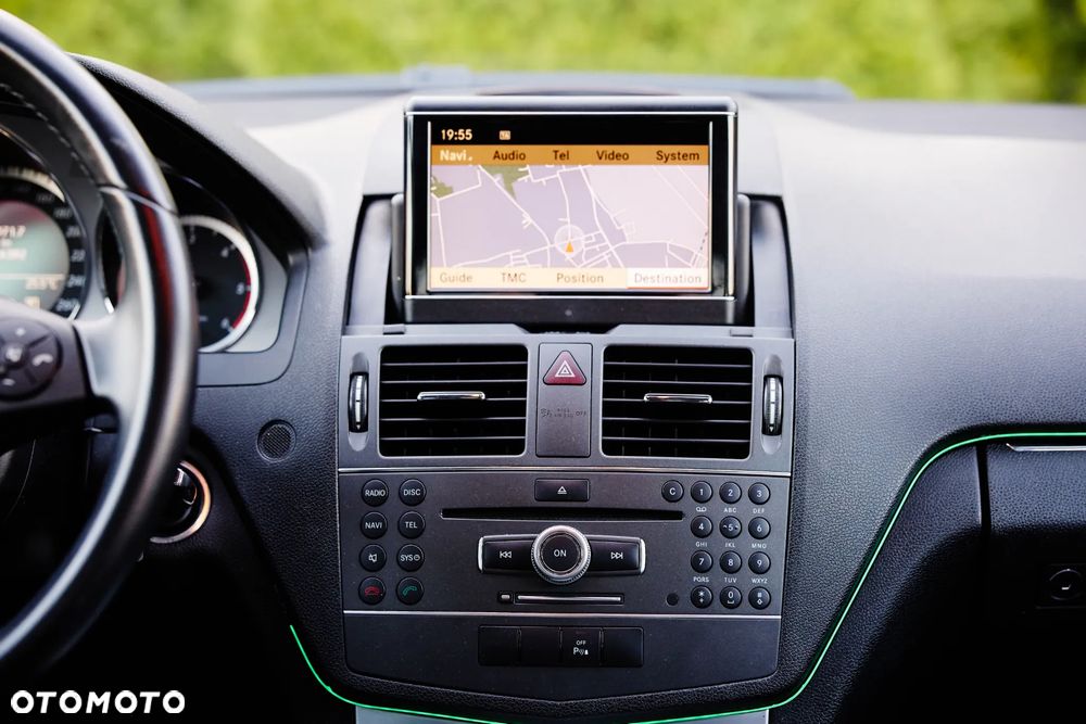 Mercedes-Benz Klasa C 220 CDI 7G-TRONIC Avantgarde Edition - 24