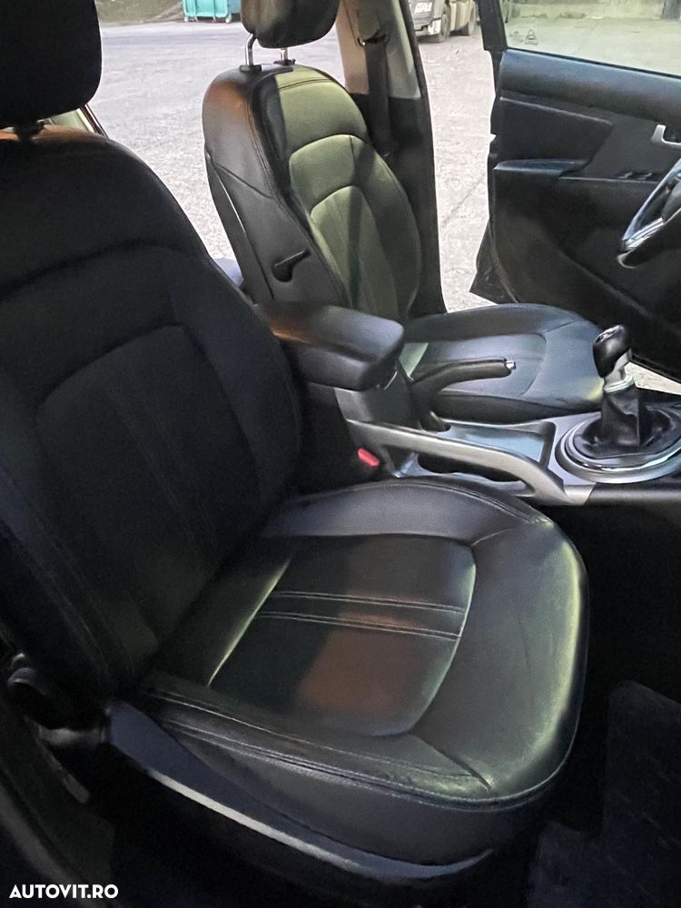 Kia Sportage 2.0 CRDI 184 4WD Spirit - 9