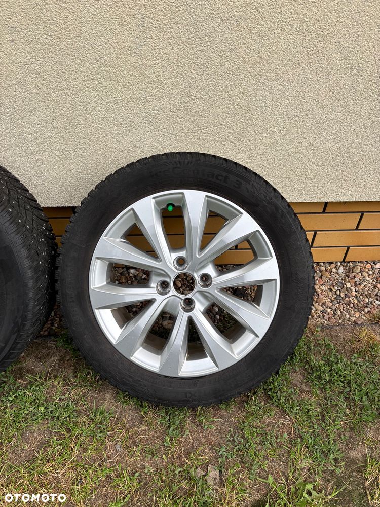 Renault Clio TCe 100 INTENS - 31
