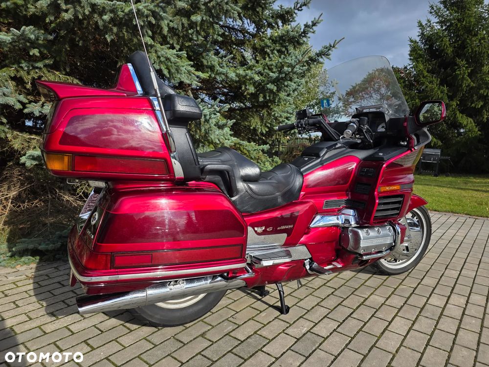 Honda GL - 16