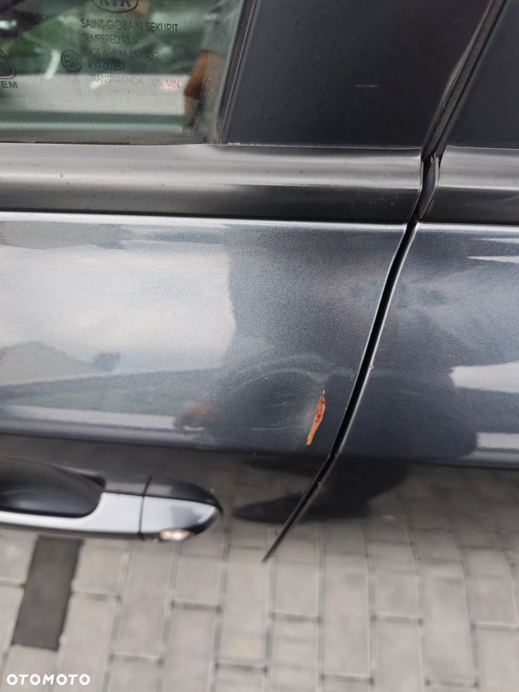 Kia Ceed - 16