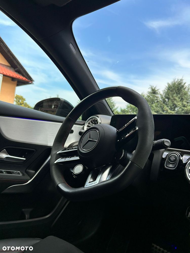 Mercedes-Benz Klasa A 35 AMG 4-Matic 8G-DCT - 14