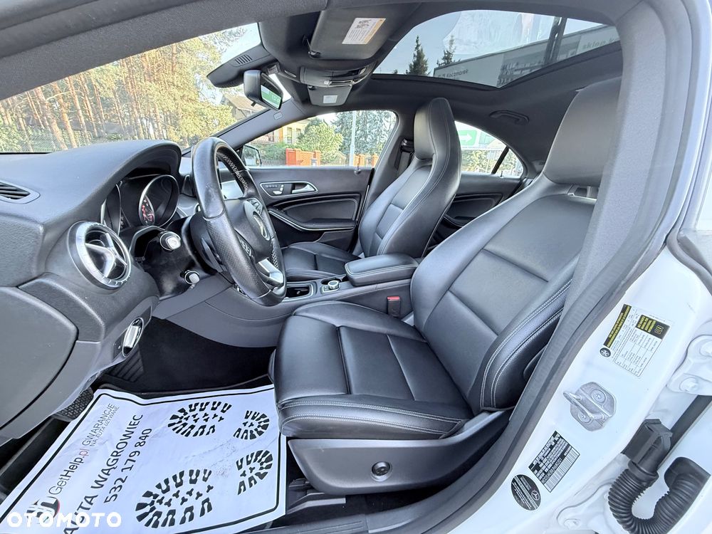 Mercedes-Benz CLA - 24