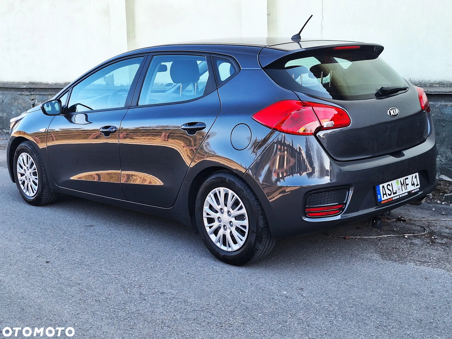 Kia Ceed - 13