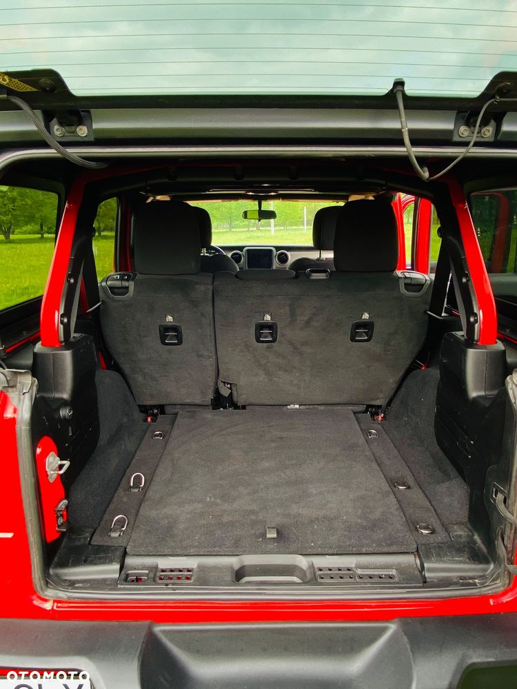 Jeep Wrangler 2.0 T-GDI Hardtop AWD Automatik Sport - 6