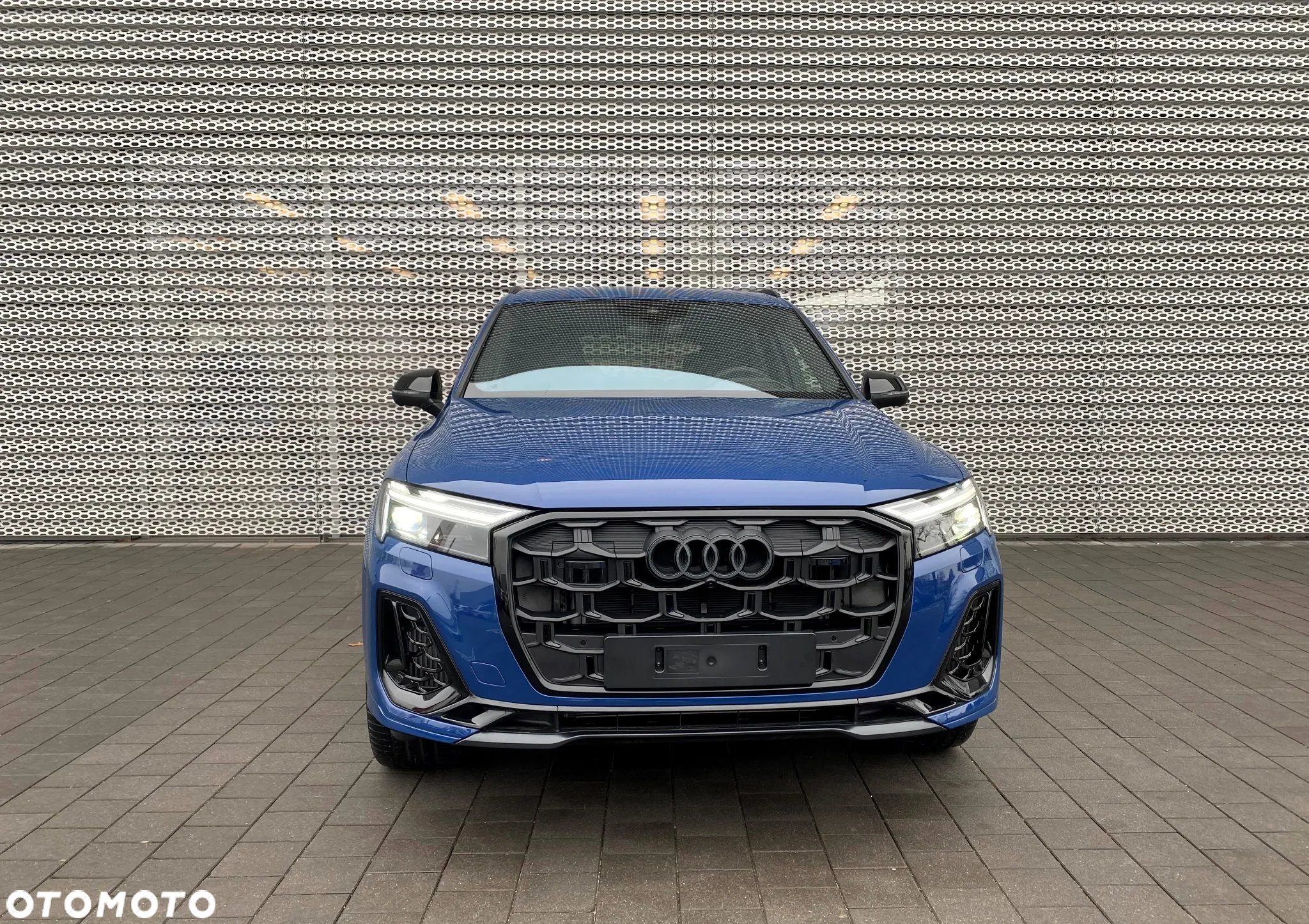 Audi Q7 55 TFSI e Quattro S Line Tiptr - 7